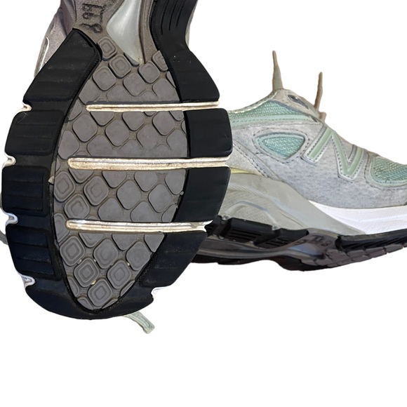 New Balance 990v4 Women’s Sneakers Size 5 Mint Green $175 MSRP Made in USA - Picture 10 of 10